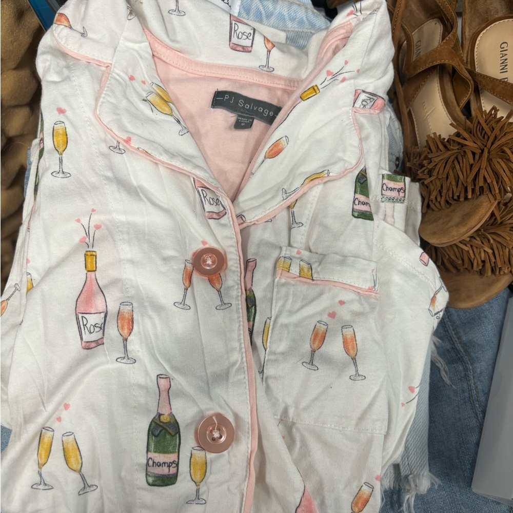 PJ salvage champagne 🍾 pjs